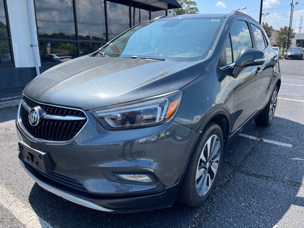 2017 Buick Enclave Image 2