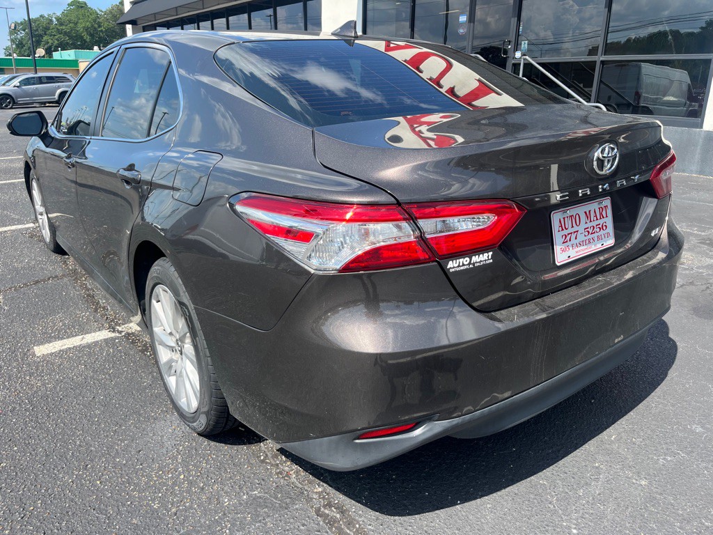 2019 Toyota Camry Image 5