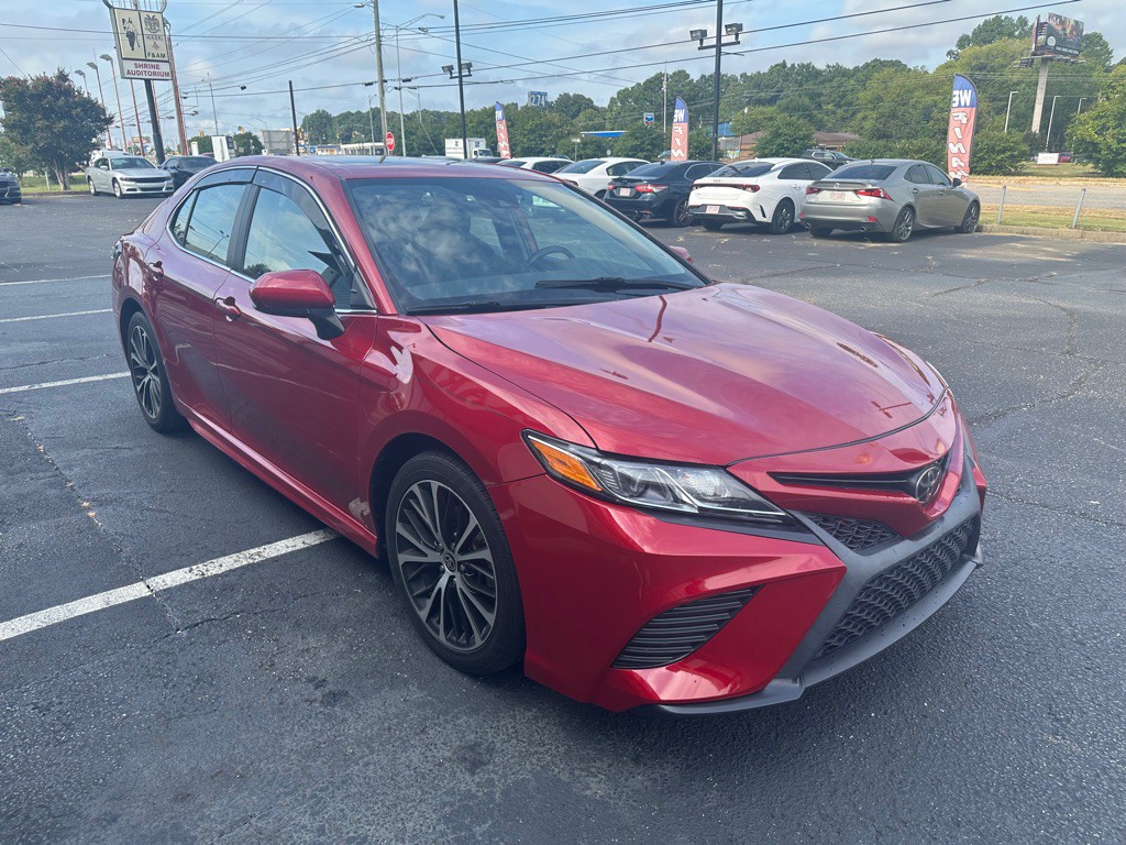 2020 Toyota Camry Image 3