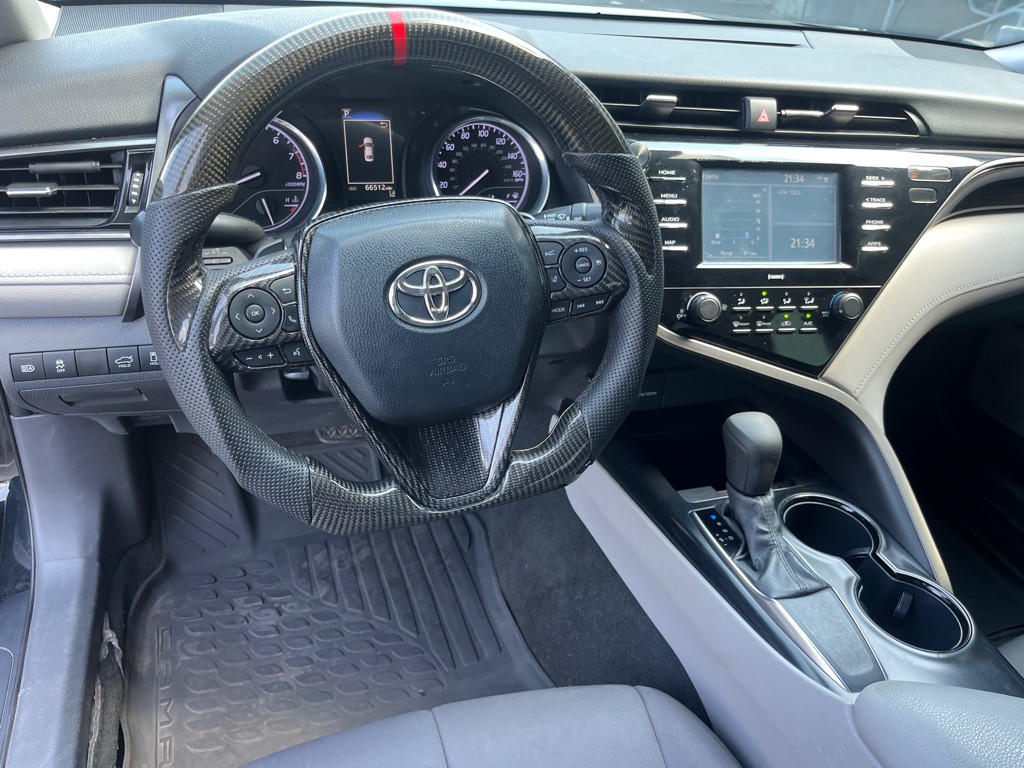 2020 Toyota Camry Image 6