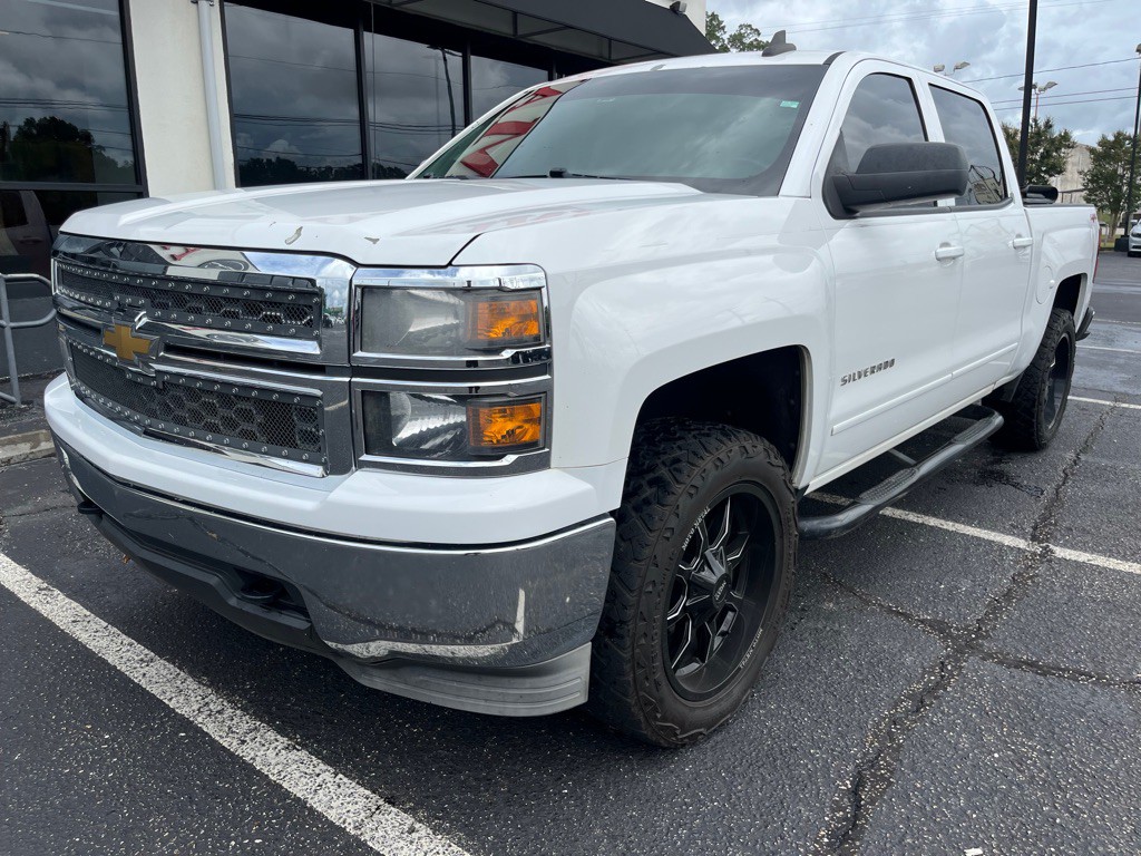 2015 Chevrolet Silverado 1500 Image 2