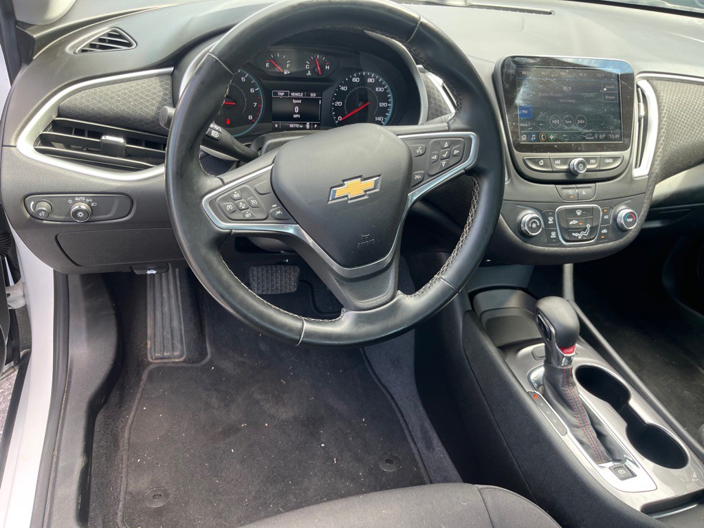 2023 Chevrolet Malibu Image 6