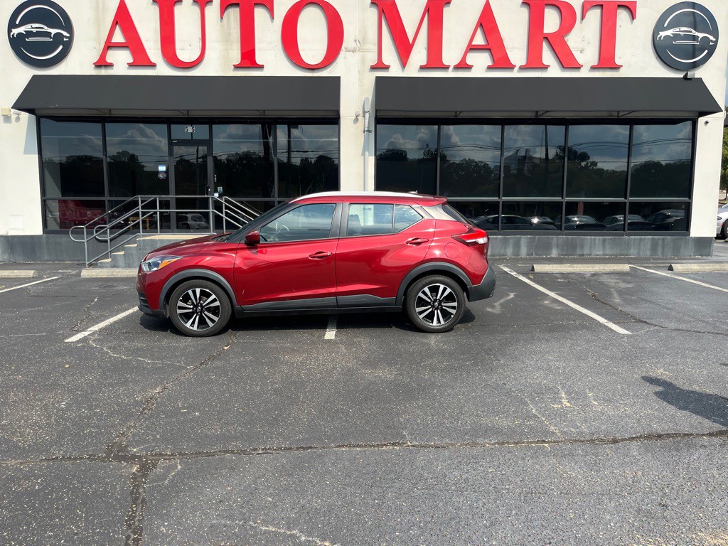 2020 Nissan Kicks Image 1