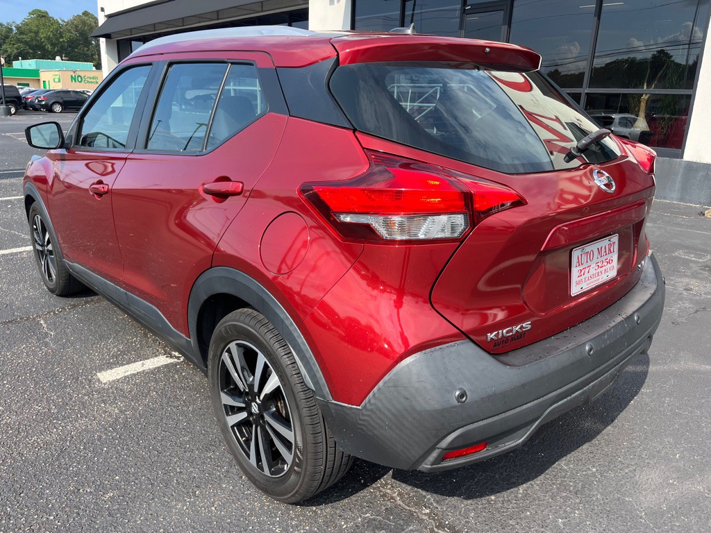 2020 Nissan Kicks Image 5