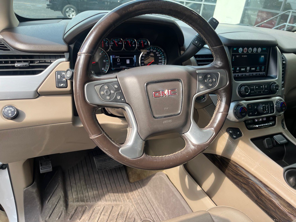 2018 GMC Yukon Image 6