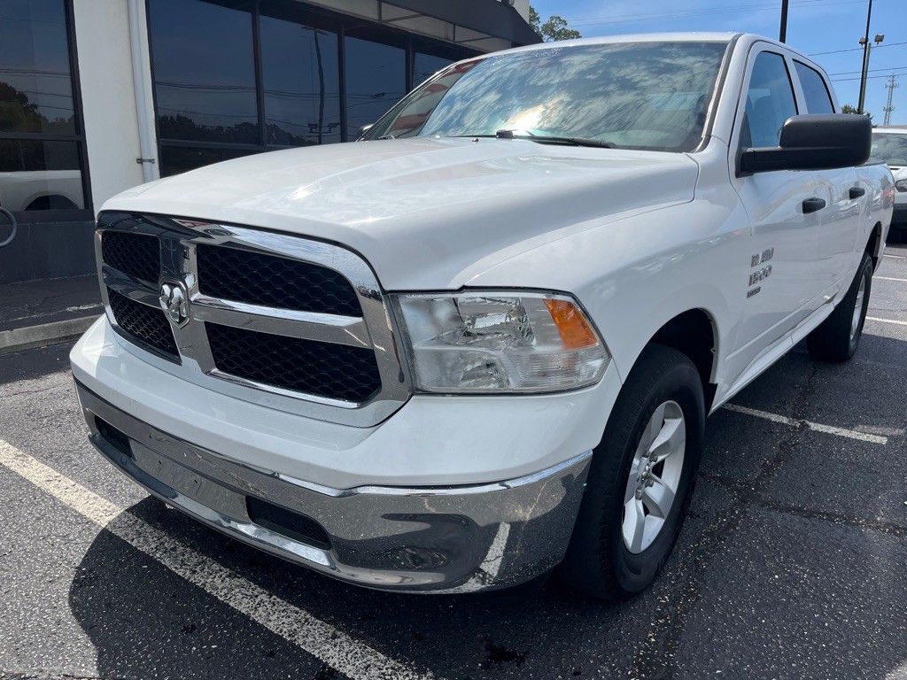 2022 RAM 1500 Image 2