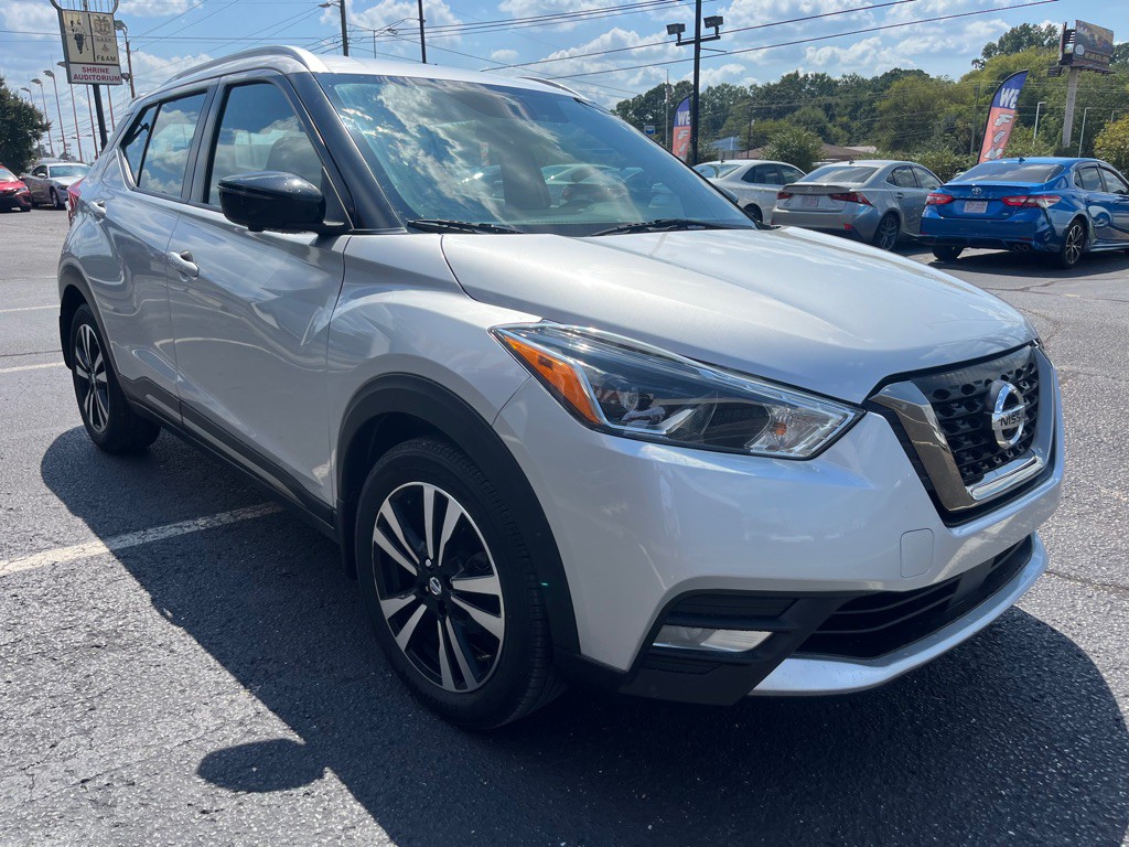 2020 Nissan Kicks Image 3