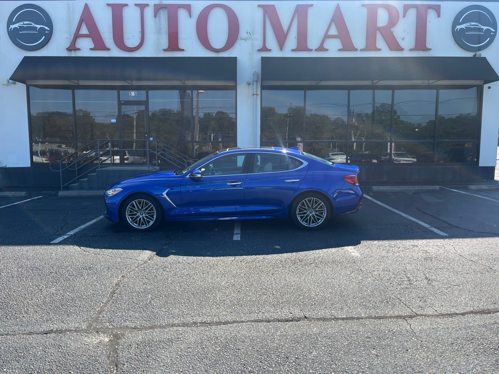 2021 Genesis G70 Image 1
