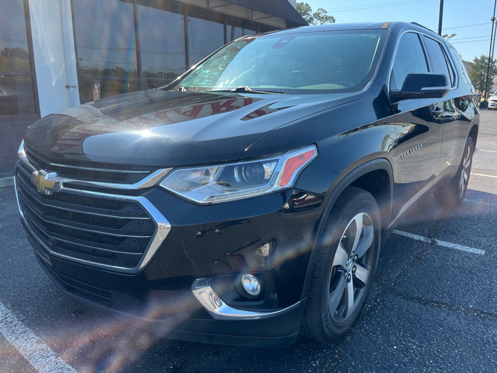 2020 Chevrolet Traverse Image 2