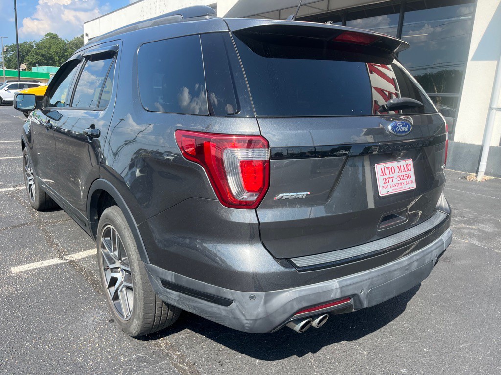 2018 Ford Explorer Image 5