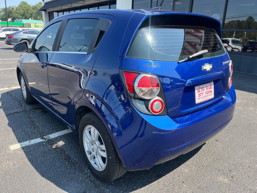 2014 Chevrolet Sonic Image 5