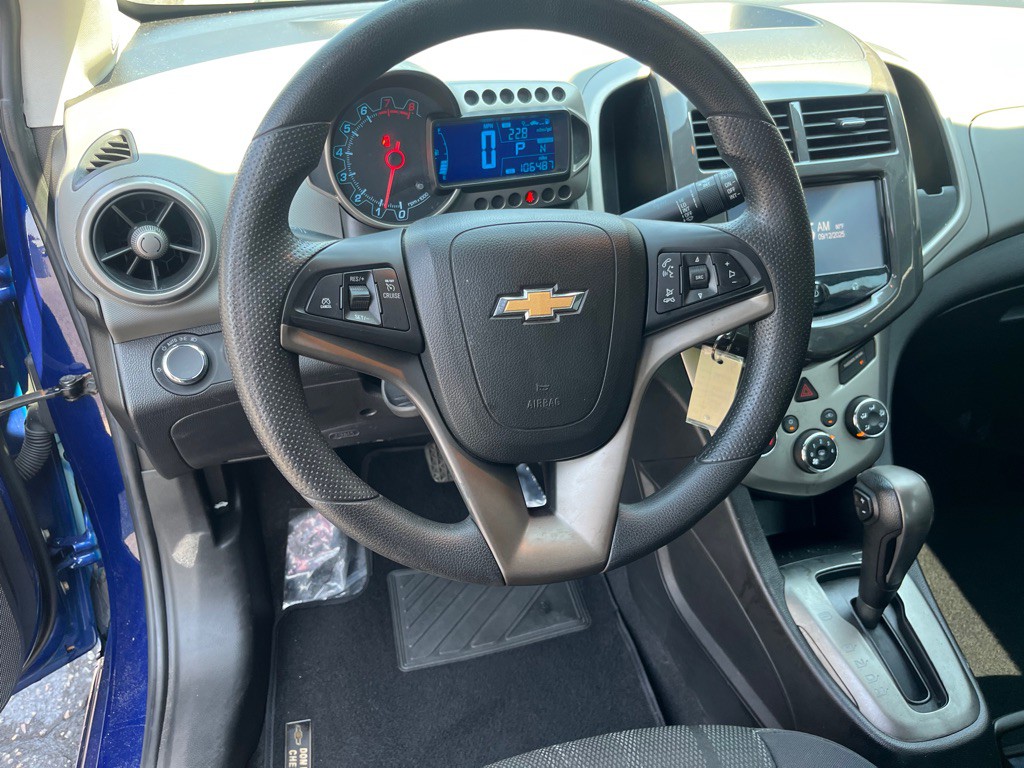 2014 Chevrolet Sonic Image 12