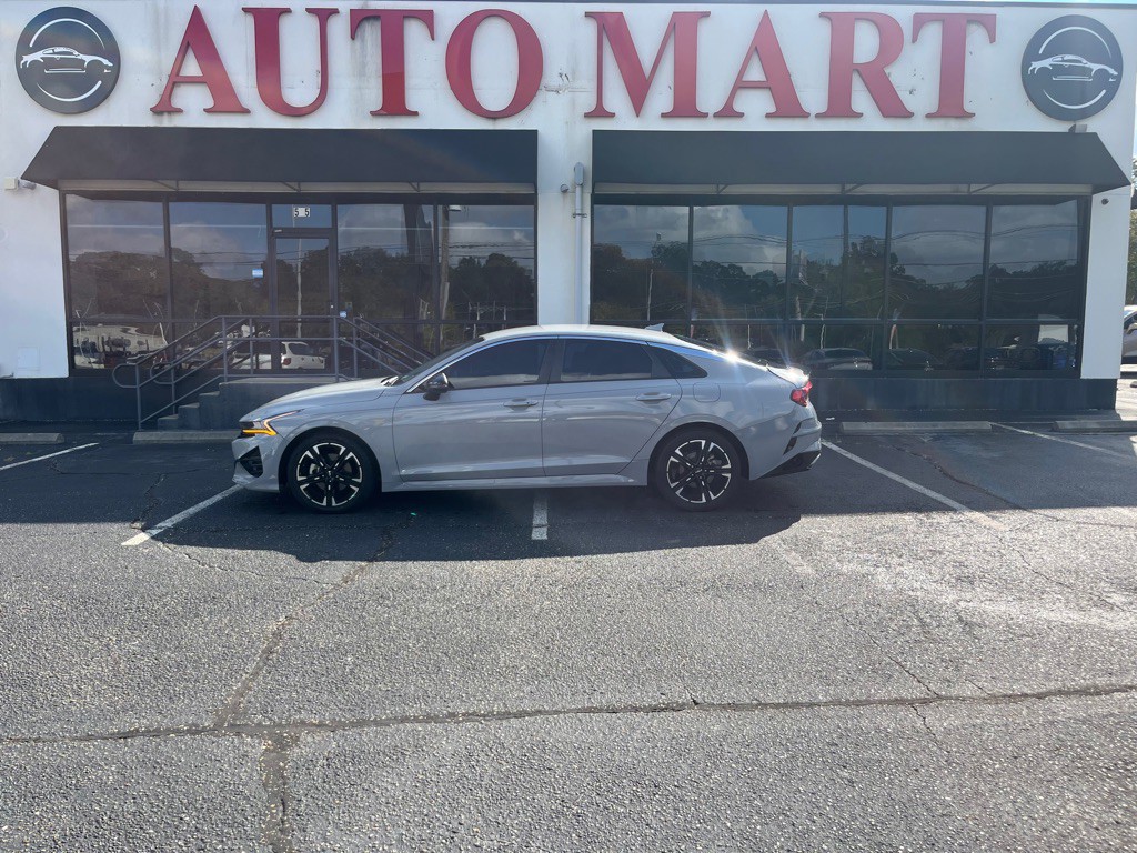 2022 Kia K5 Image 1