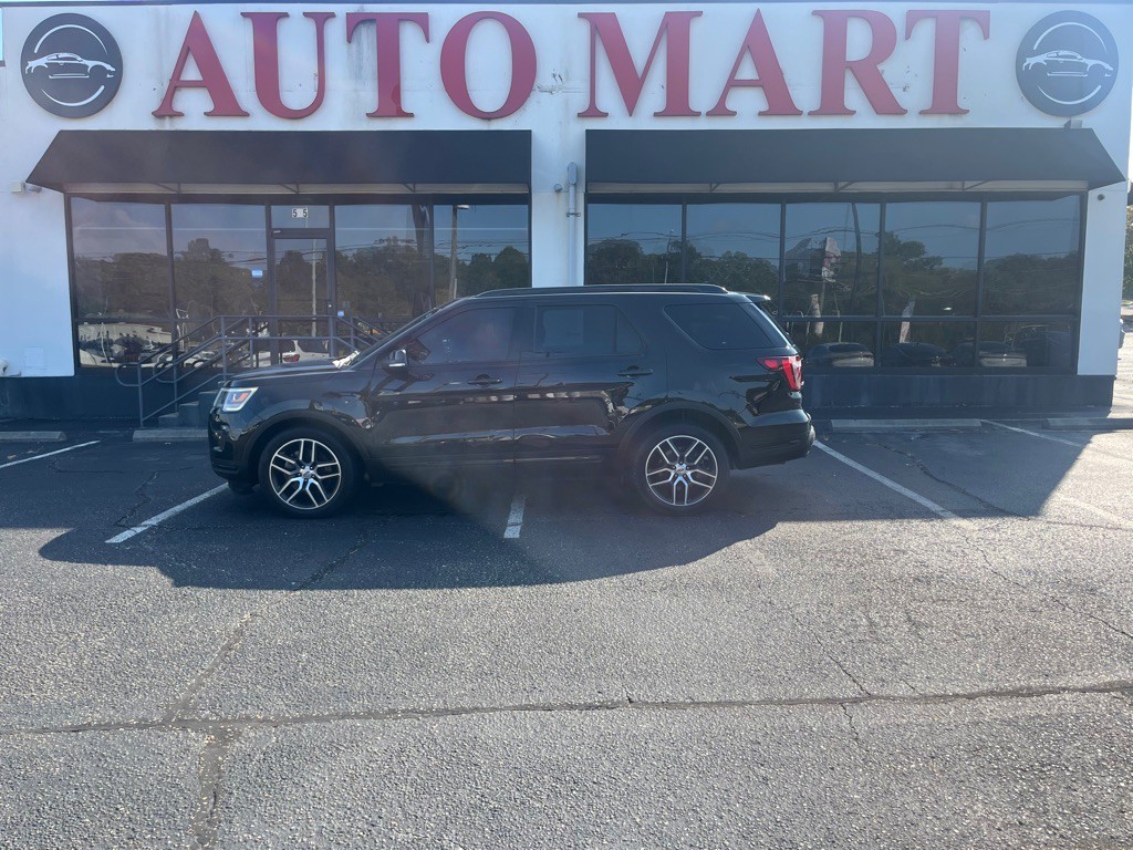 2018 Ford Explorer Image 1