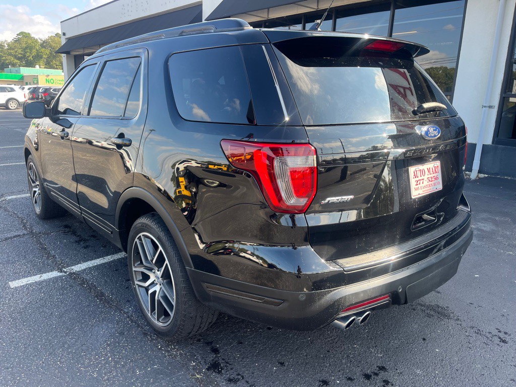 2018 Ford Explorer Image 5