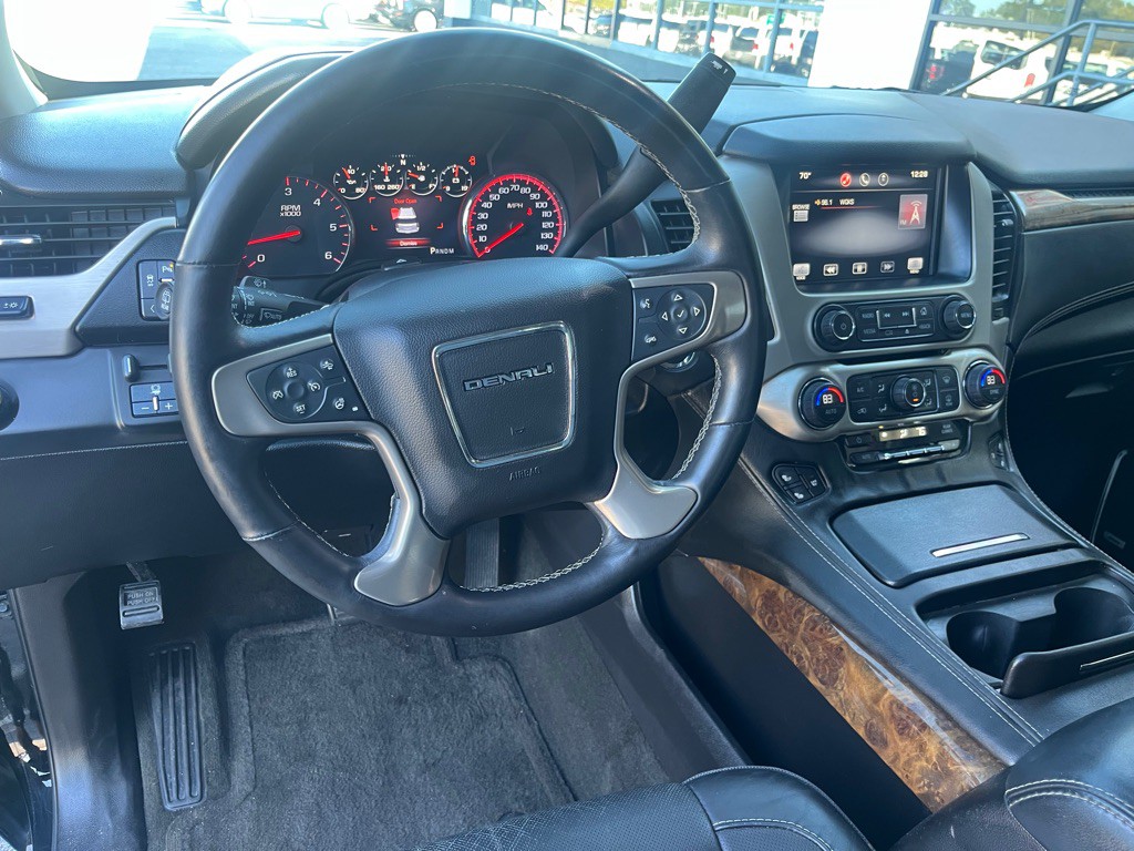 2015 GMC Yukon Image 6