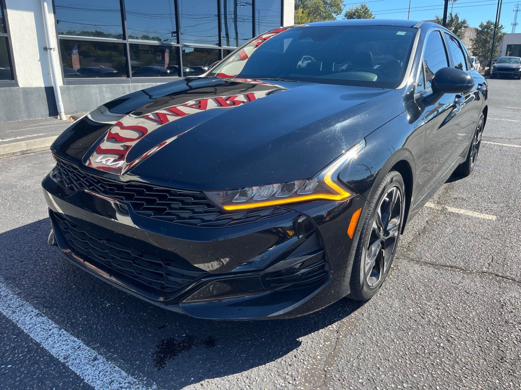2023 Kia K5 Image 2