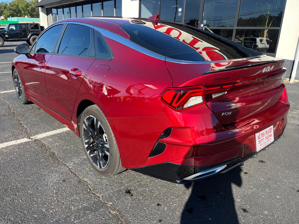 2022 Kia K5 Image 5
