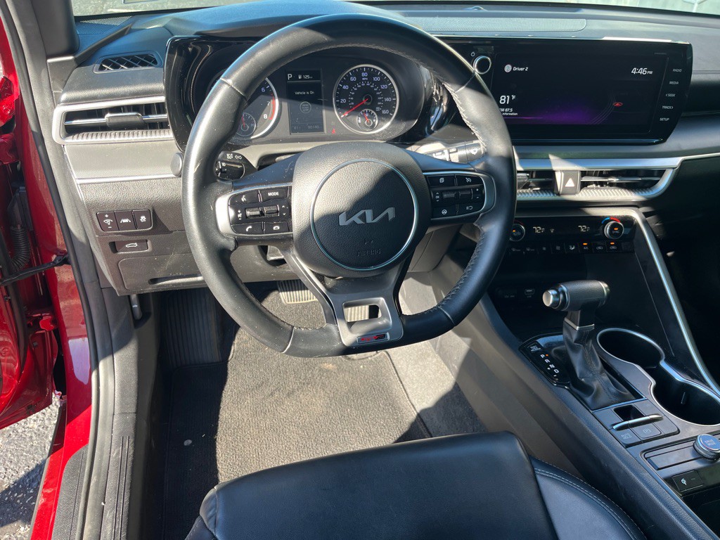 2022 Kia K5 Image 6