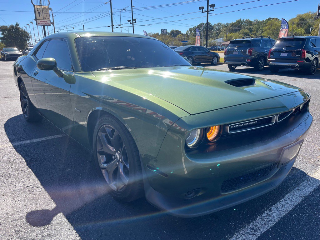 2019 Dodge Challenger Image 3