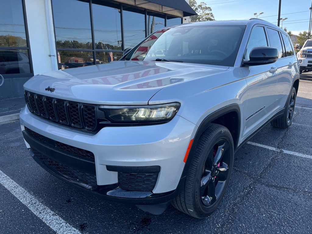 2021 Jeep Grand Cherokee Image 2