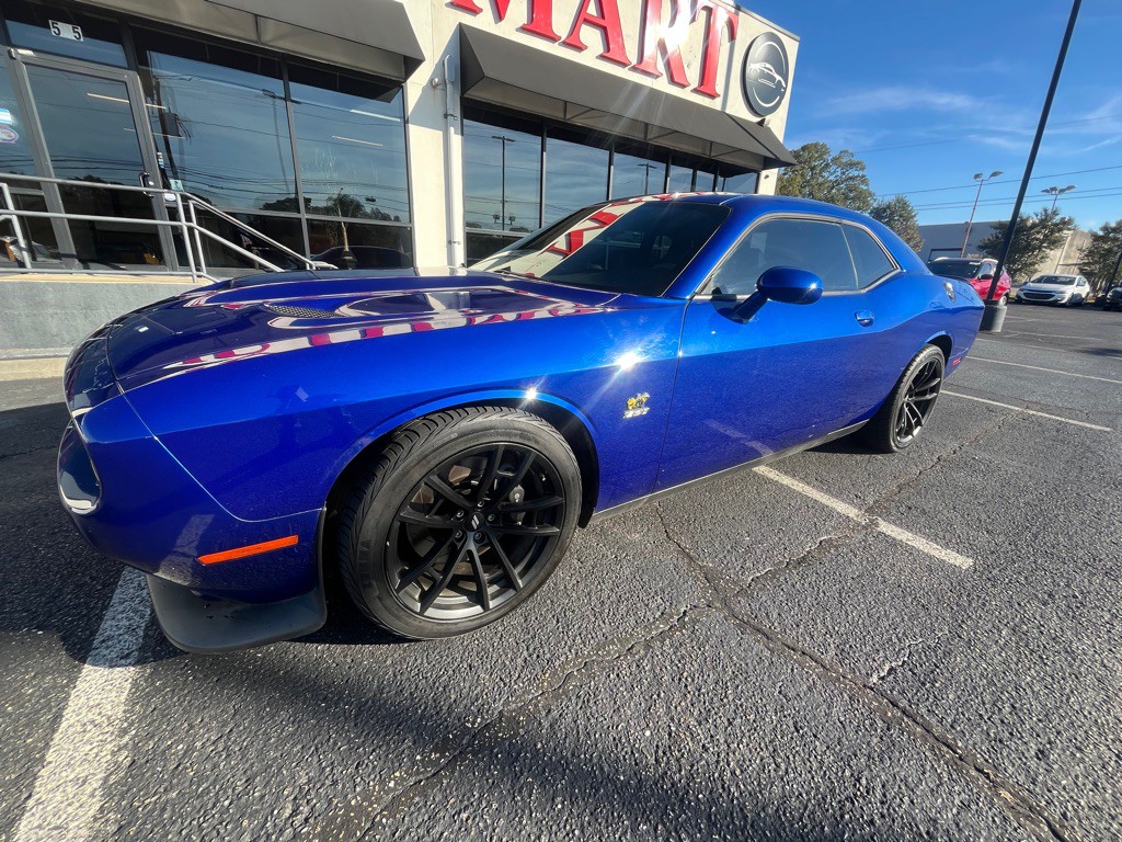 2019 Dodge Challenger Image 3