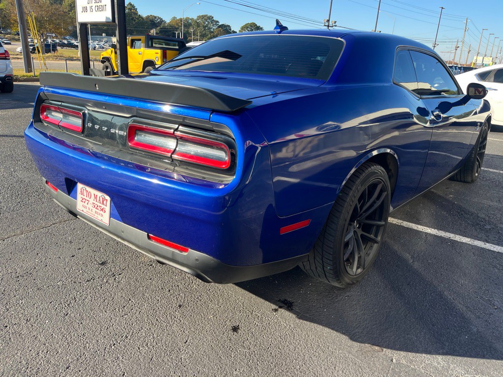 2019 Dodge Challenger Image 6