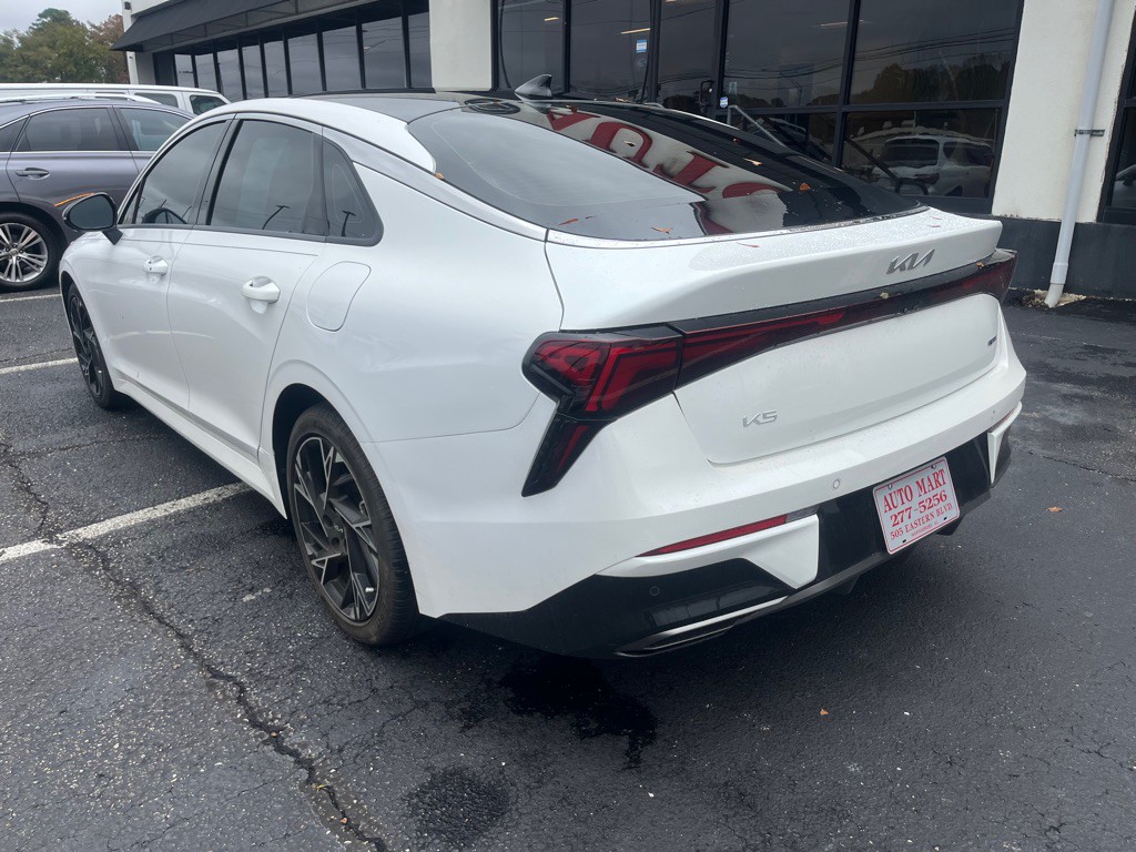 2025 Kia K5 Image 5