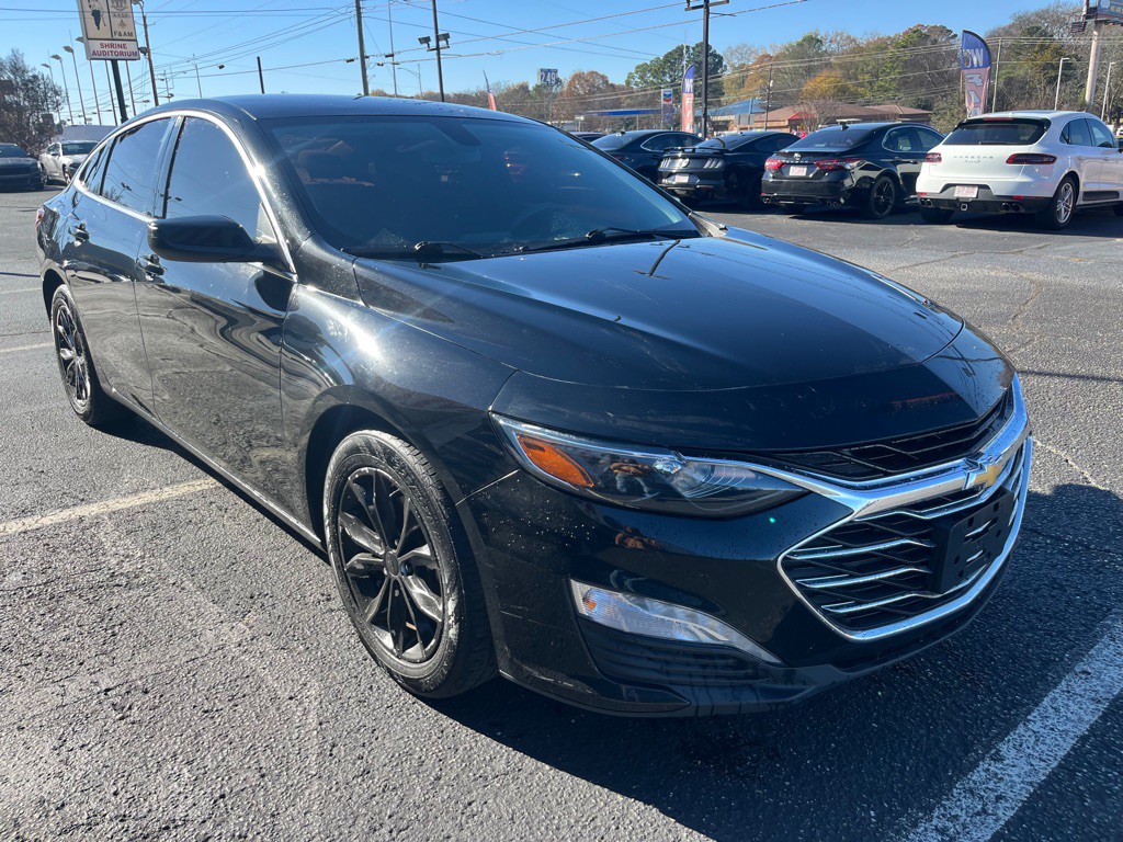 2020 Chevrolet Malibu Image 1