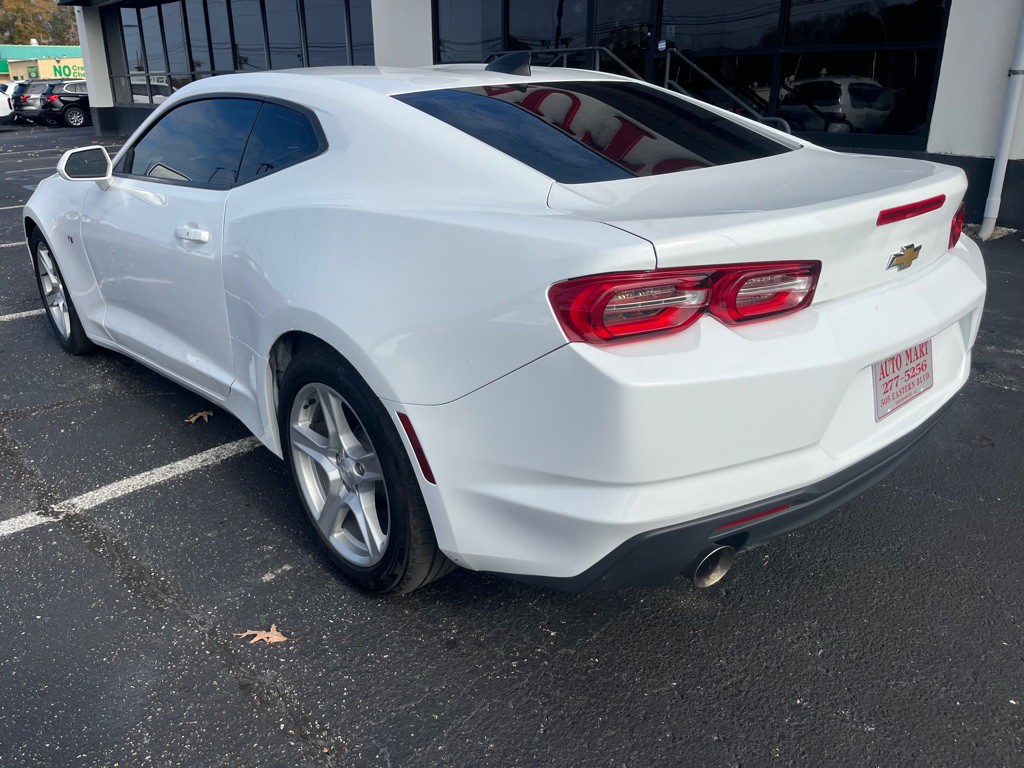 2023 Chevrolet Camaro Image 5