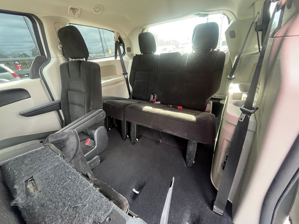 2016 Dodge Grand Caravan Image 7