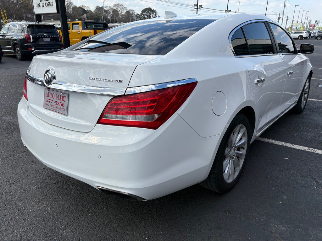 2015 Buick Lacrosse Image 4