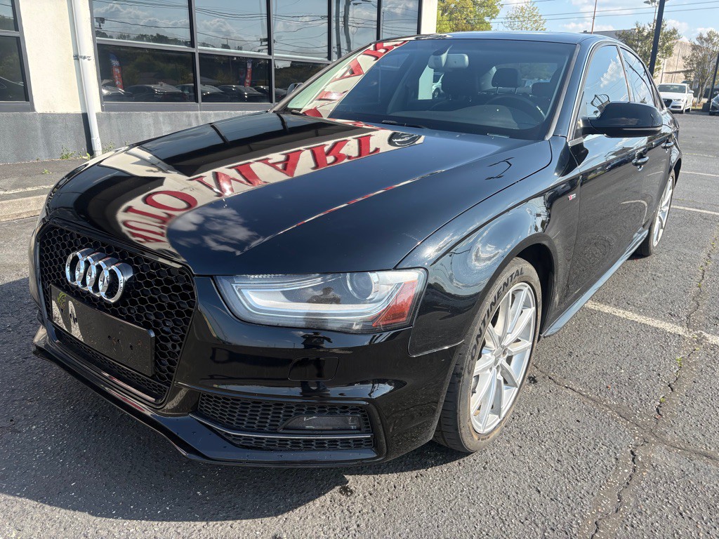 2015 Audi A4 Image 2