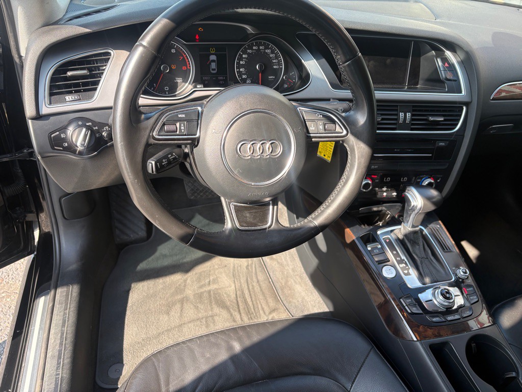2015 Audi A4 Image 6
