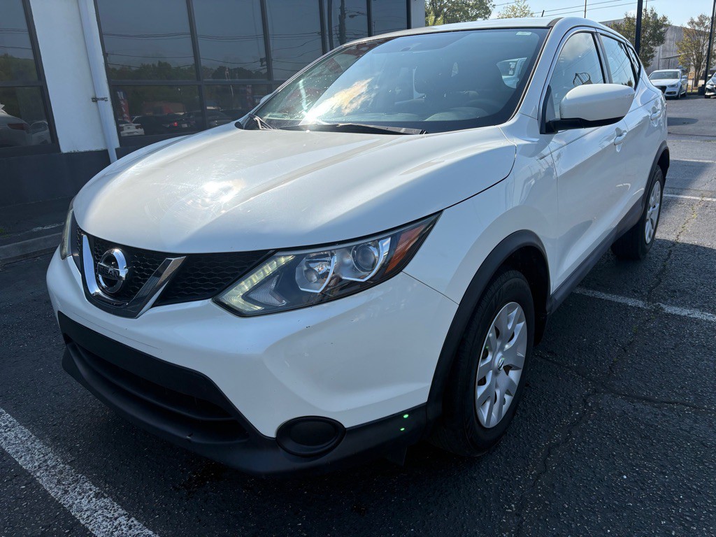2017 Nissan Rogue Image 8