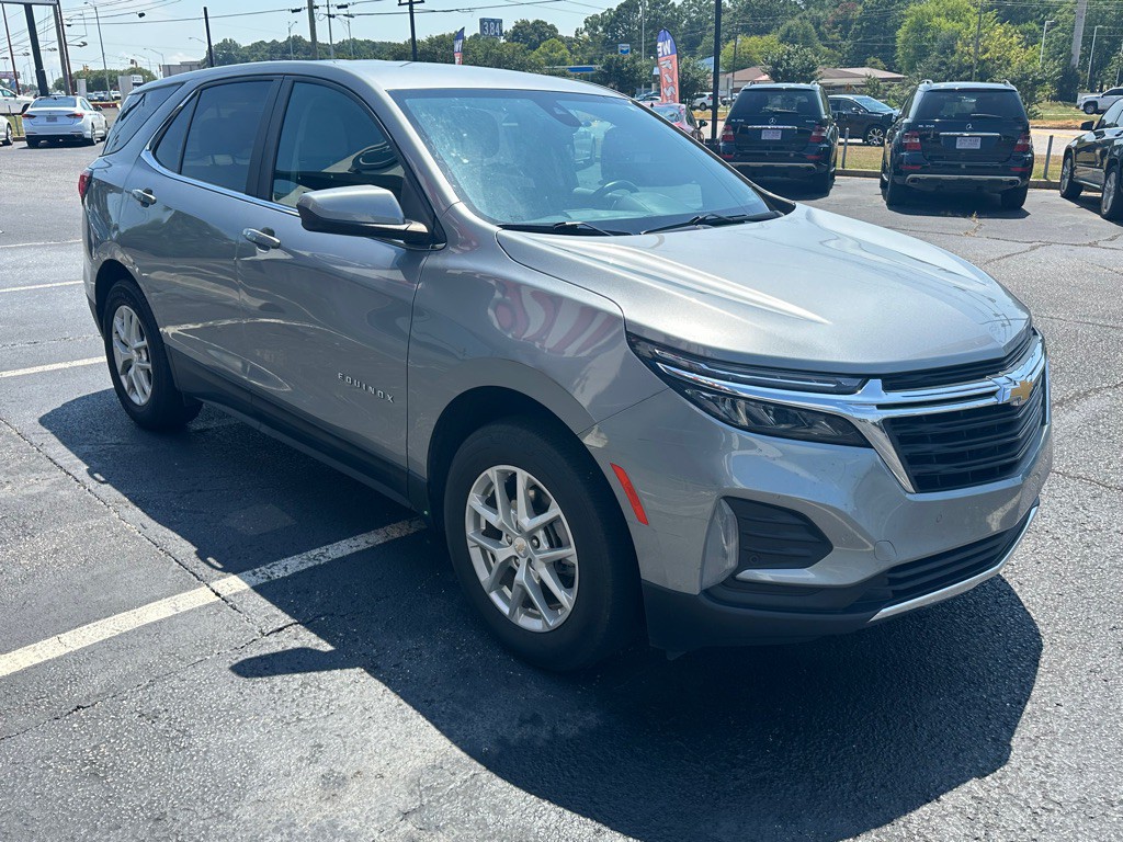 2024 Chevrolet Equinox Image 3