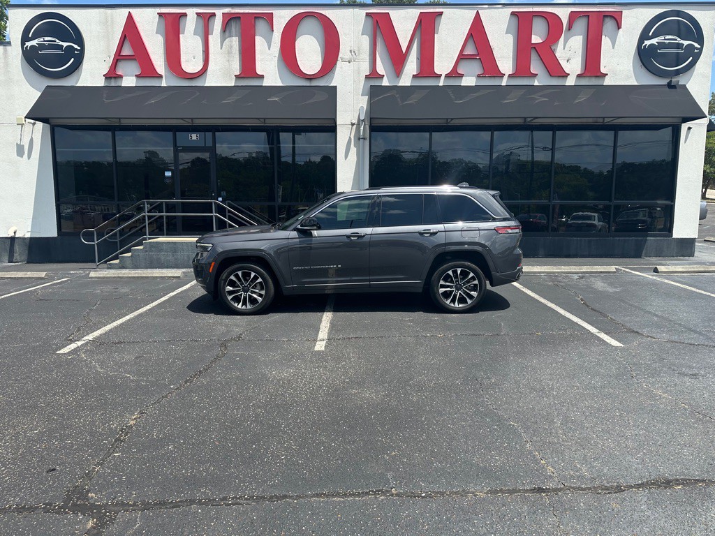2022 Jeep Grand Cherokee Image 8