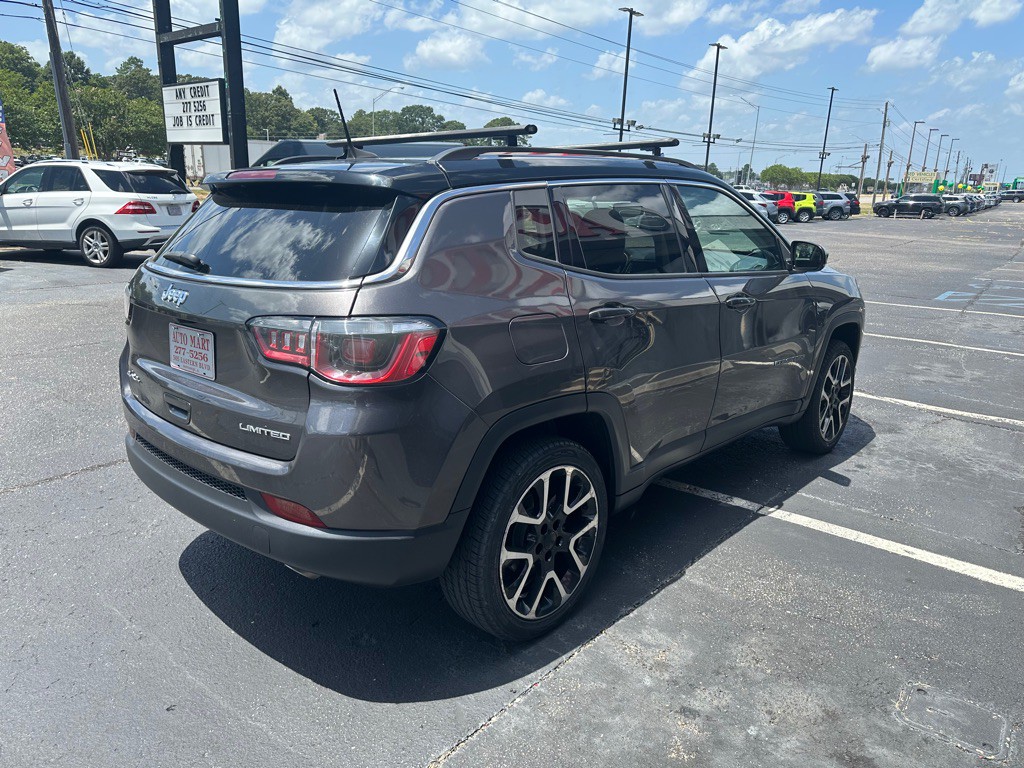 2018 Jeep Compass Image 4