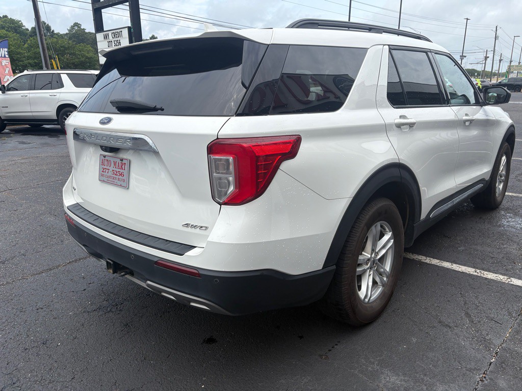 2023 Ford Explorer Image 4
