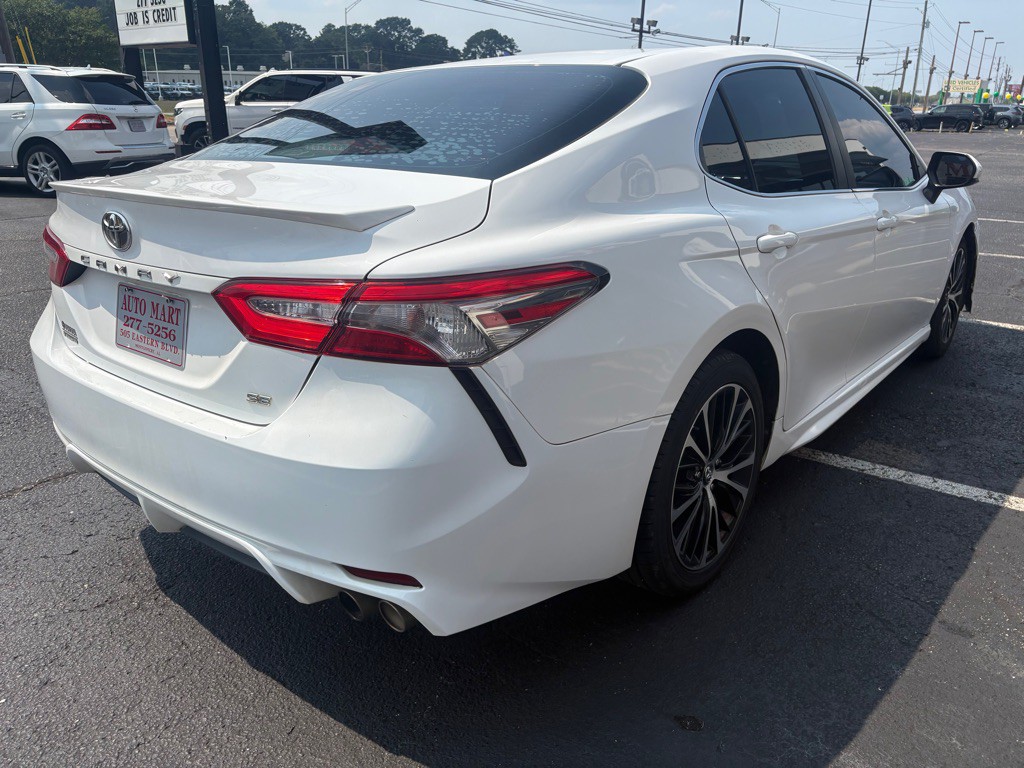 2018 Toyota Camry Image 4