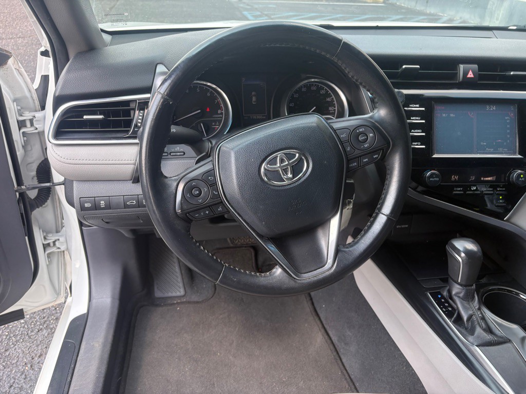 2018 Toyota Camry Image 6