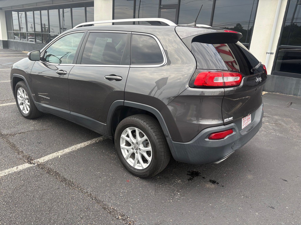 2017 Jeep Cherokee Image 5