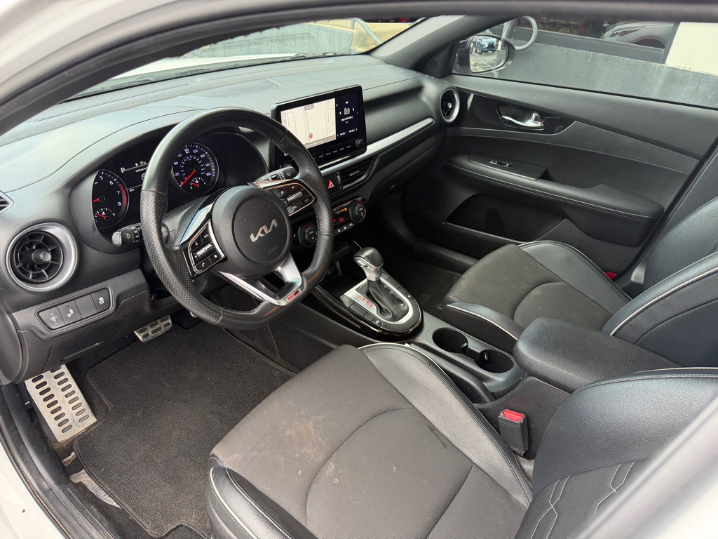 2023 Kia Forte Image 6