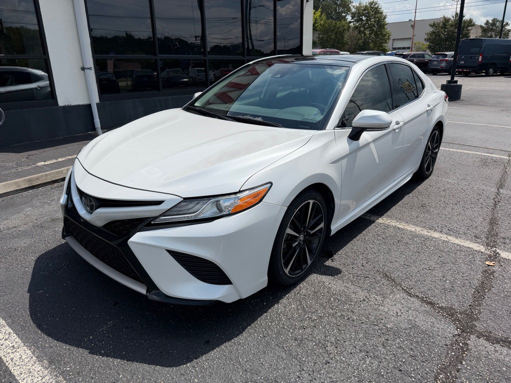2020 Toyota Camry Image 2