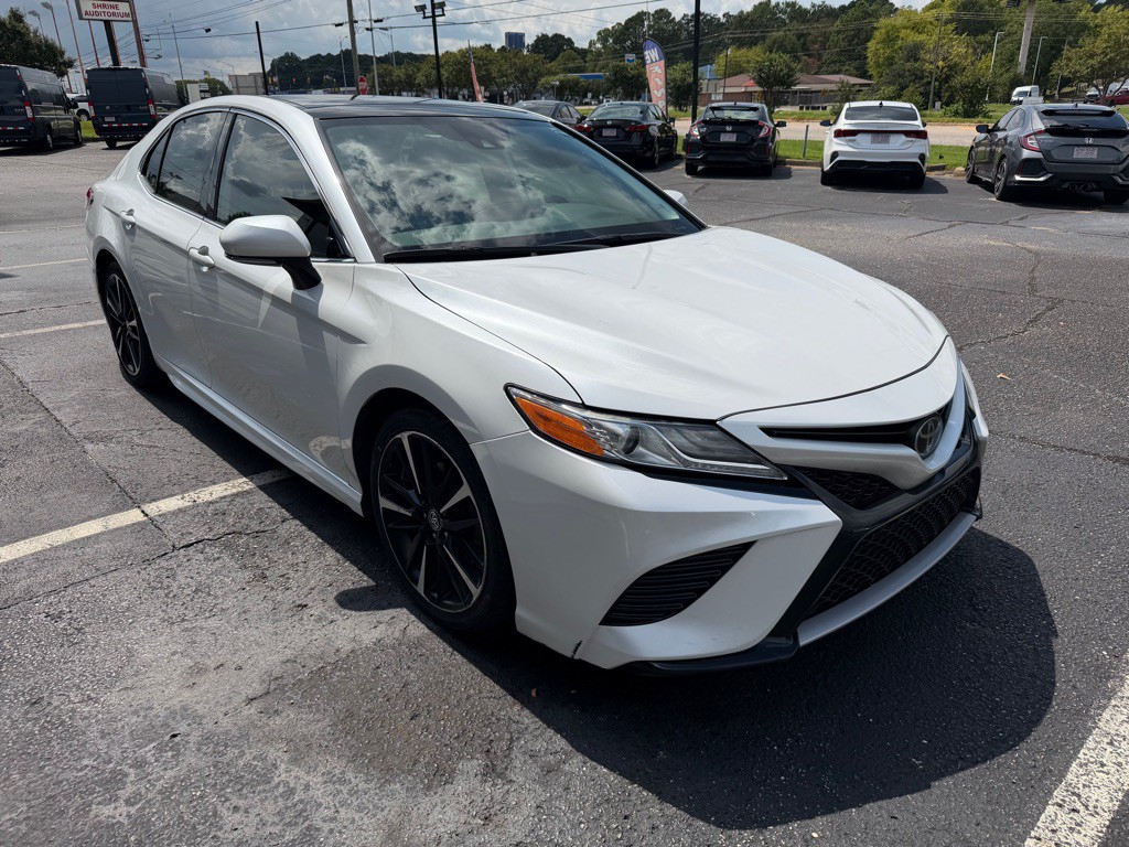 2020 Toyota Camry Image 3