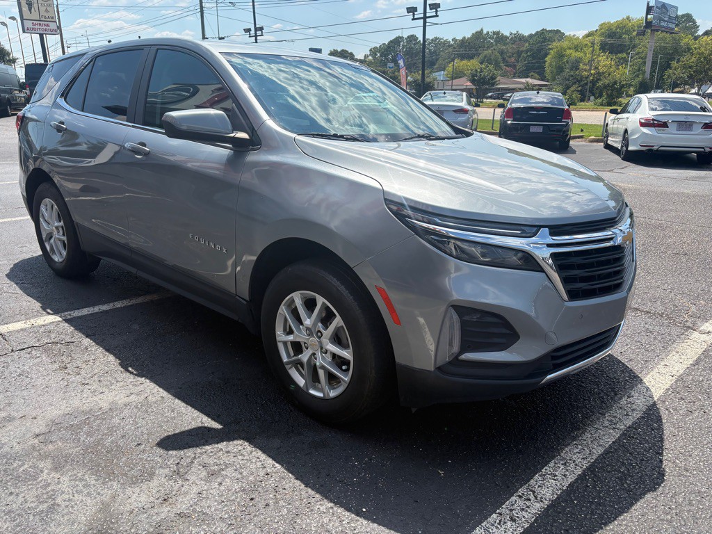 2023 Chevrolet Equinox Image 3