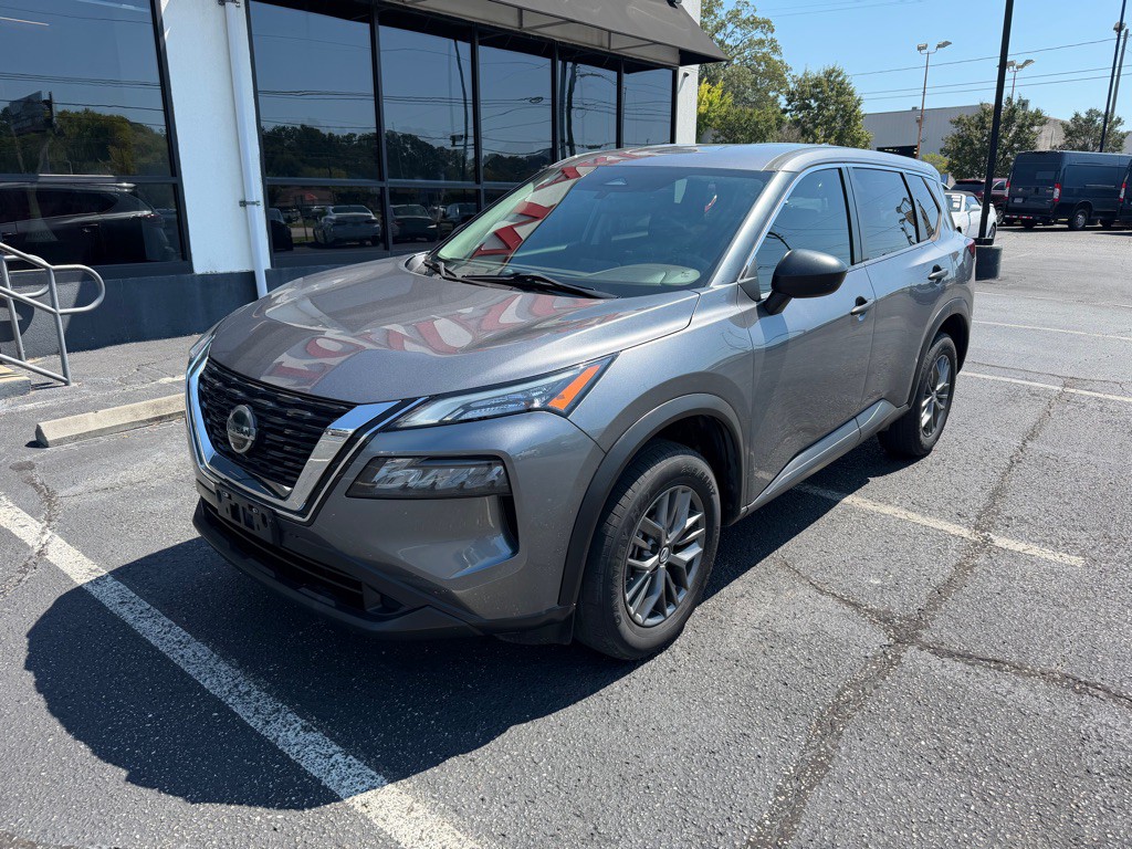 2021 Nissan Rogue Image 2