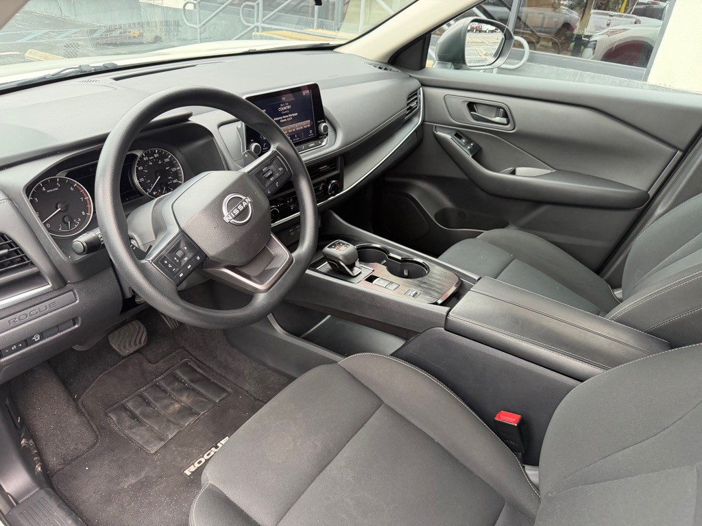 2025 Nissan Rogue Image 6
