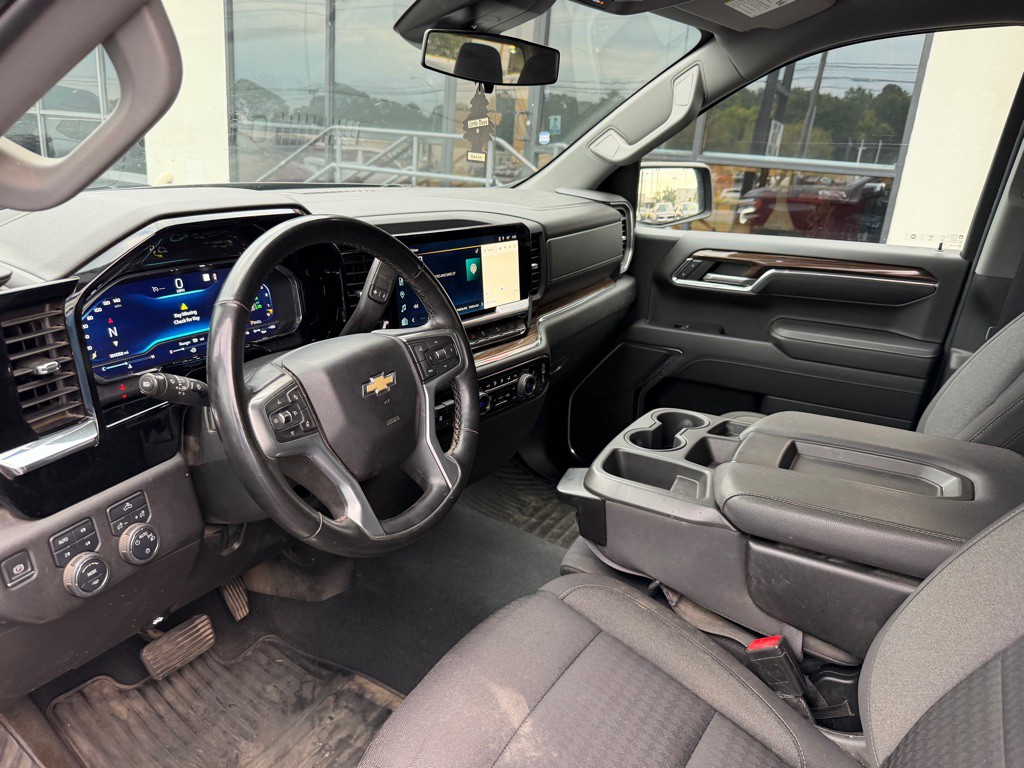 2023 Chevrolet Silverado 1500 Image 6