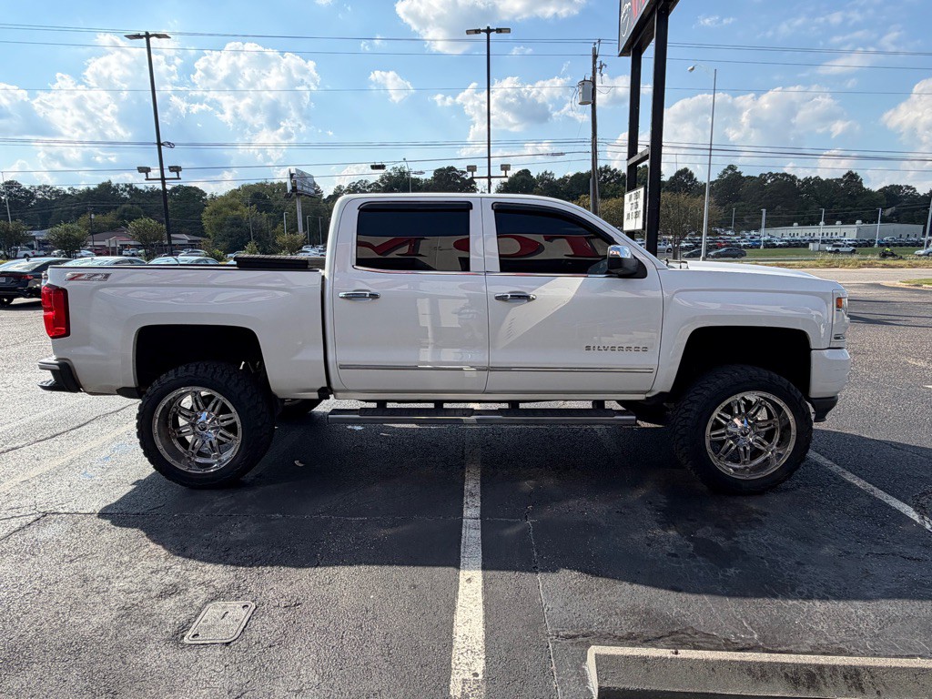 2017 Chevrolet Silverado 1500 Image 5